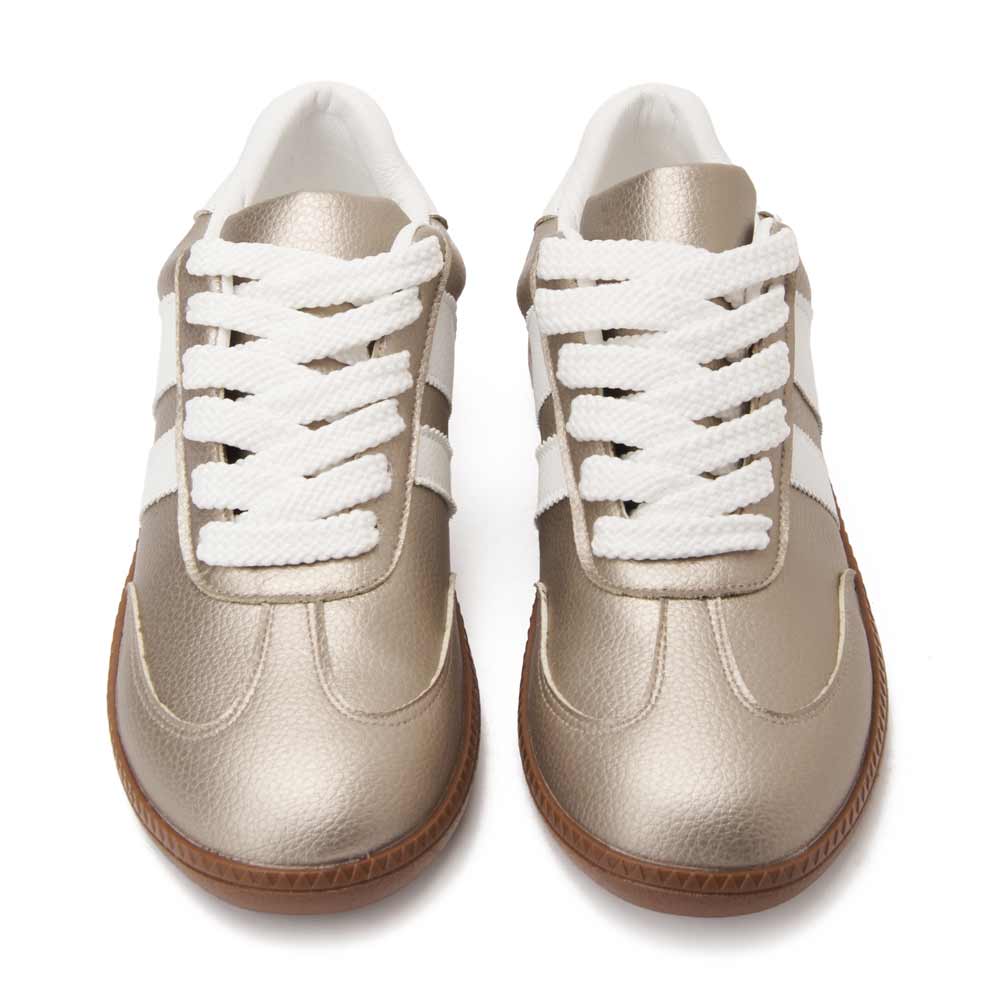 Women trendy leather sneaker - Gold2