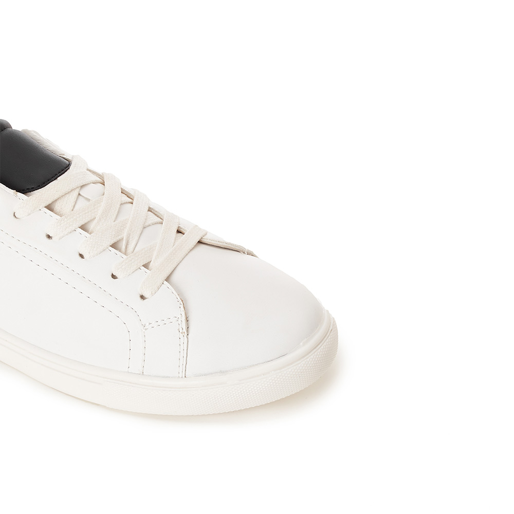 Men-sneakers-with-beige-heel-white-5