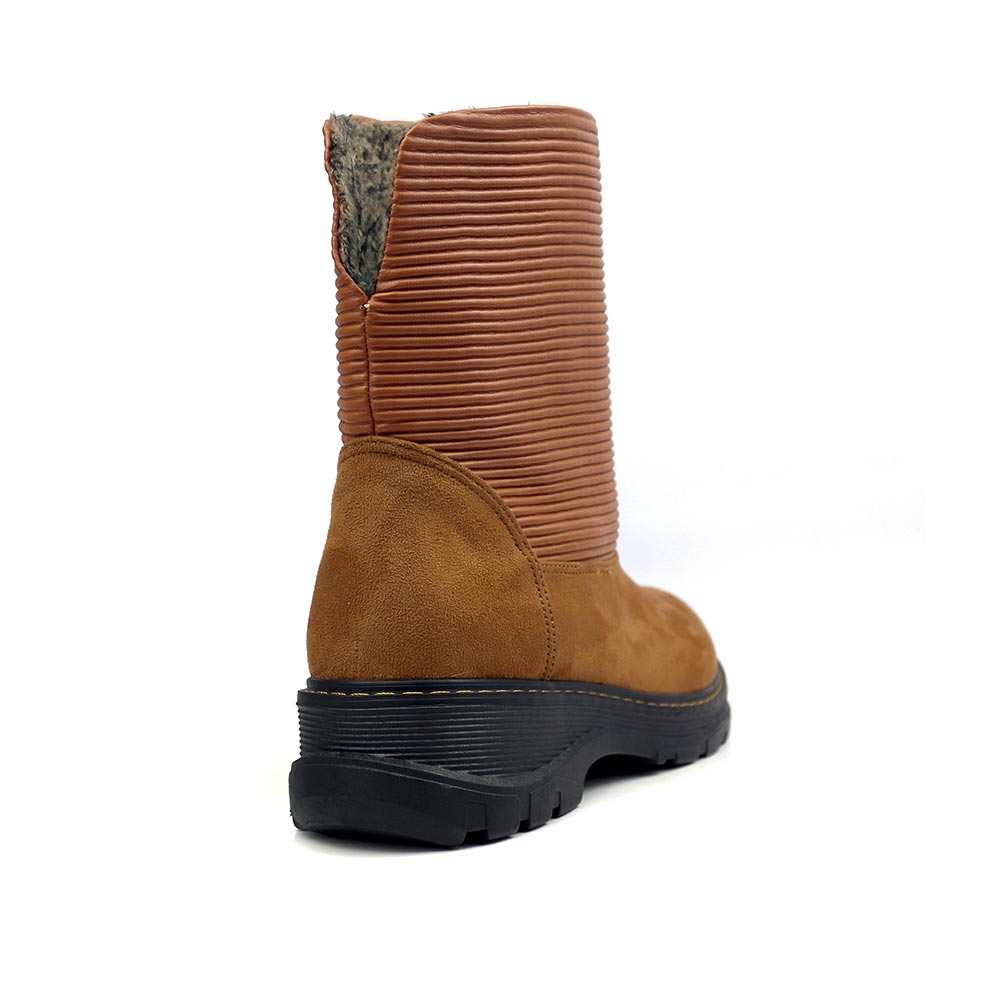 Women-casual-chamois-boot-Havana-3