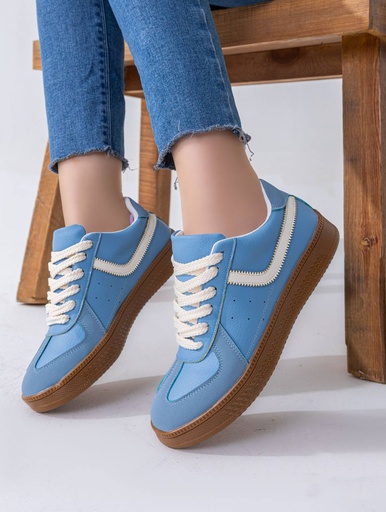 Women's fashion sneakers with white details - Blue
